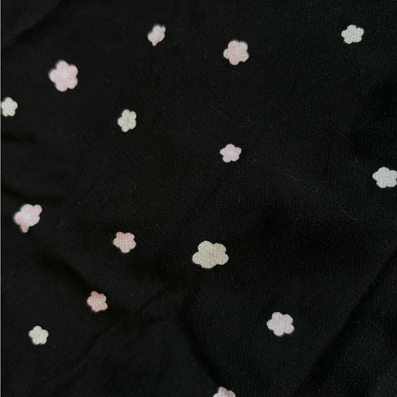 bp • Black & White Mckenna Floral Wrap Dress - Picture 8 of 8